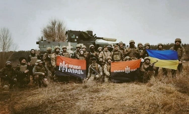 Representatives of the youth organization Prava Molod during field training