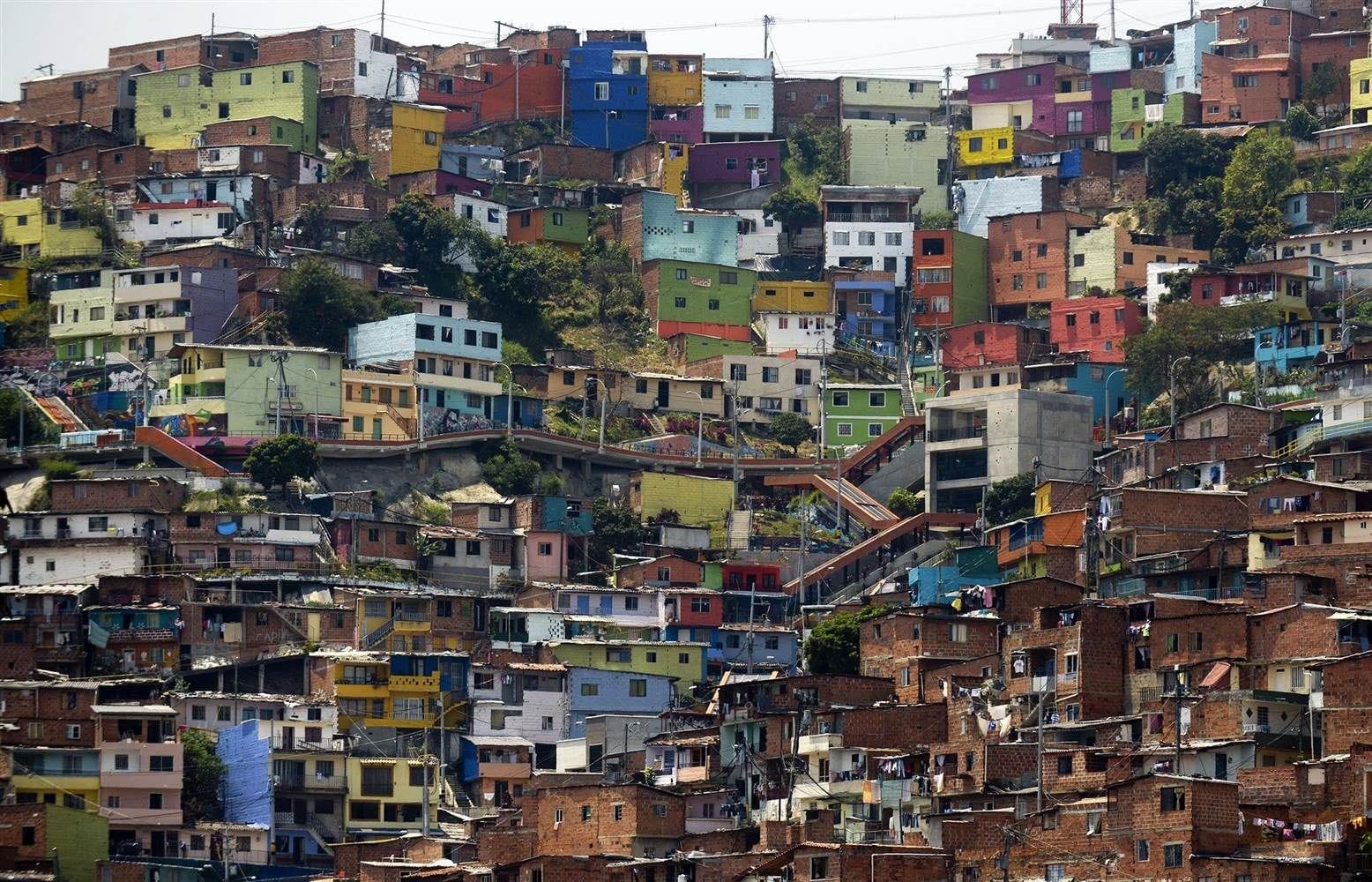 Barrios marginales de Medellín, una de las ciudades más grandes de Colombia