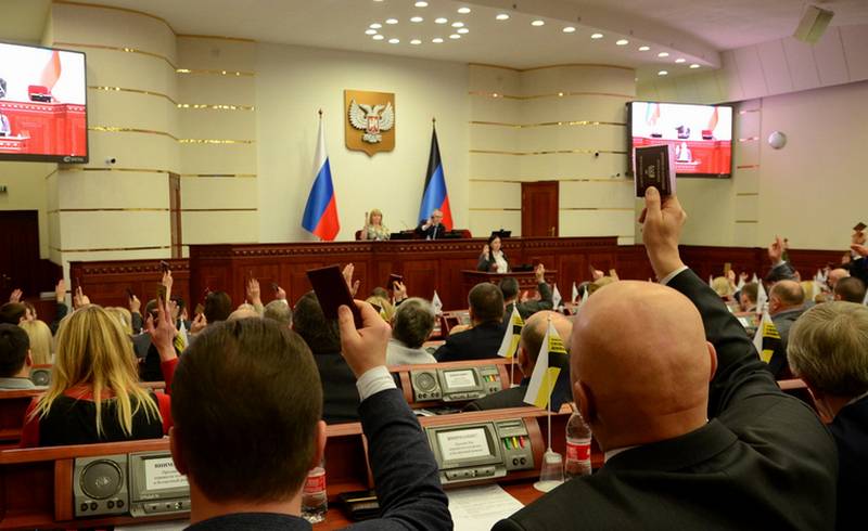 Ukrainian Language Stripped of Official Status in DPR and LPR -  03/06, 06/03/2020