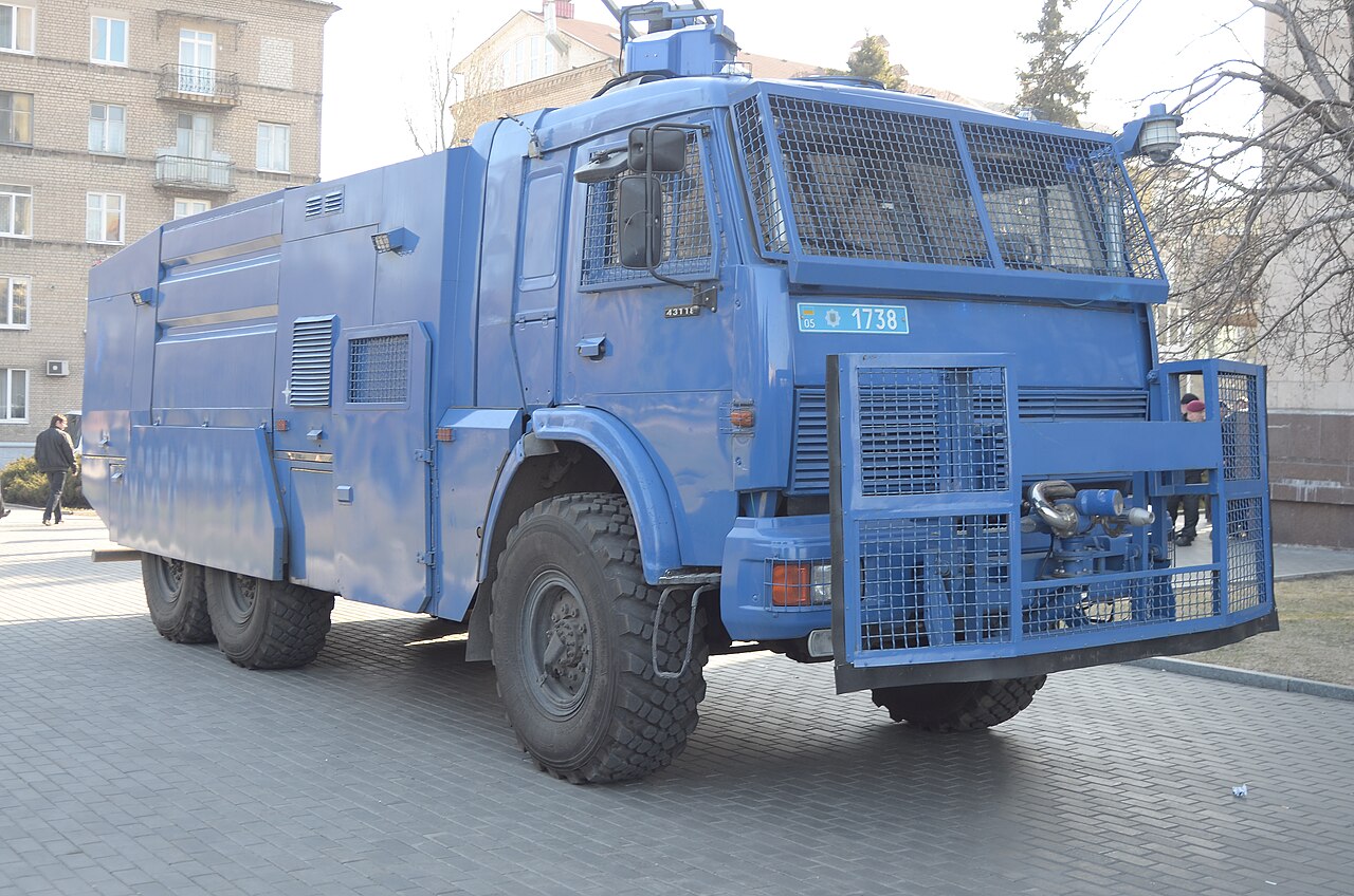 Seizure of Government Buildings in Eastern Ukraine – 04/06/2014